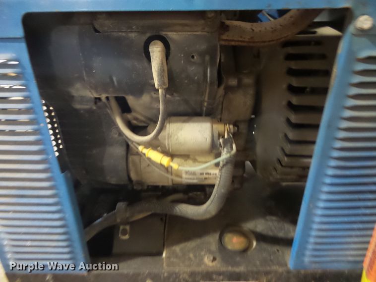 image for item FU9264 Miller Bobcat 225T welder