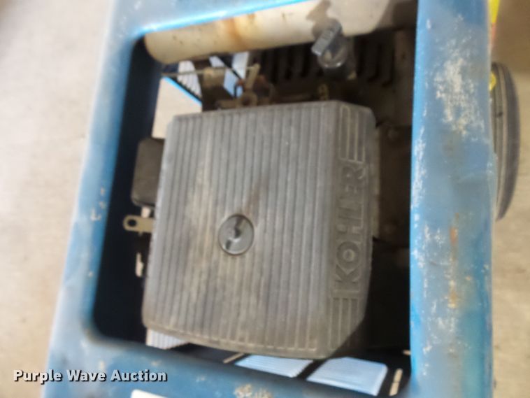 image for item FU9264 Miller Bobcat 225T welder