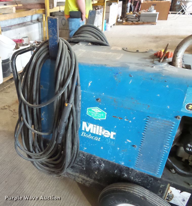 image for item FU9264 Miller Bobcat 225T welder