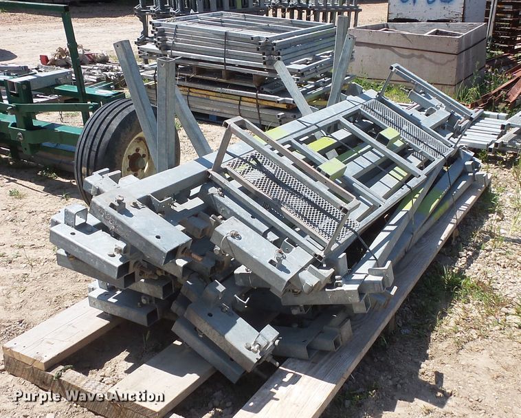 image for item FU9269 Hydro-mobile M2 scaffold