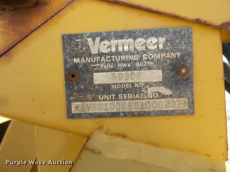 image for item FU9274 2006 Vermeer RT950 vibratory cable plow