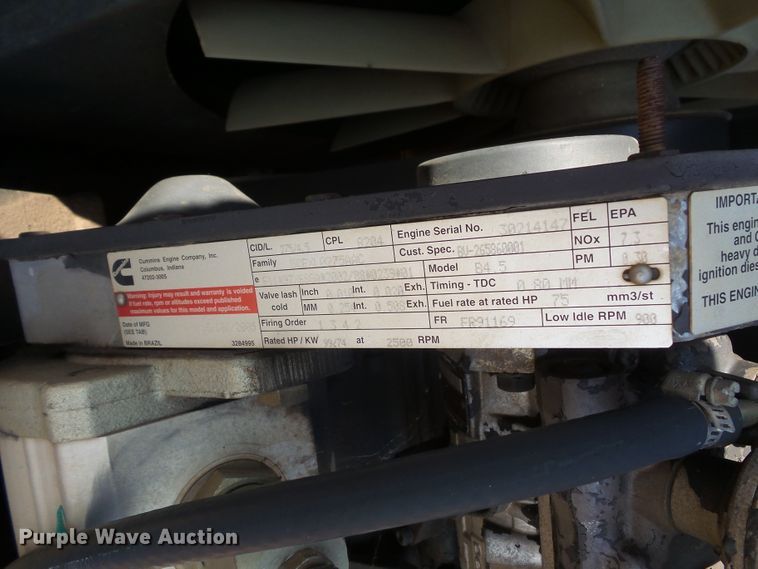 image for item FU9274 2006 Vermeer RT950 vibratory cable plow