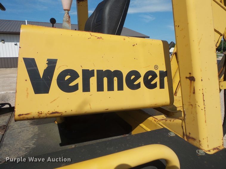 image for item FU9274 2006 Vermeer RT950 vibratory cable plow