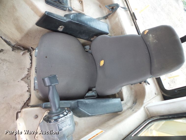 image for item FU9275 2002 Caterpillar D6R LGP dozer