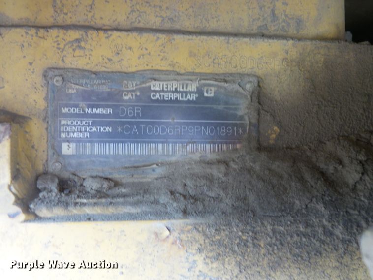image for item FU9275 2002 Caterpillar D6R LGP dozer