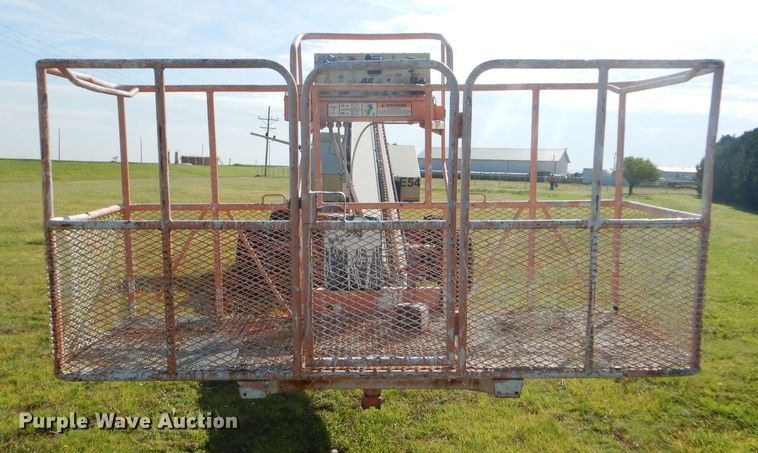 image for item FY9682 2002 JLG 80HX boom lift