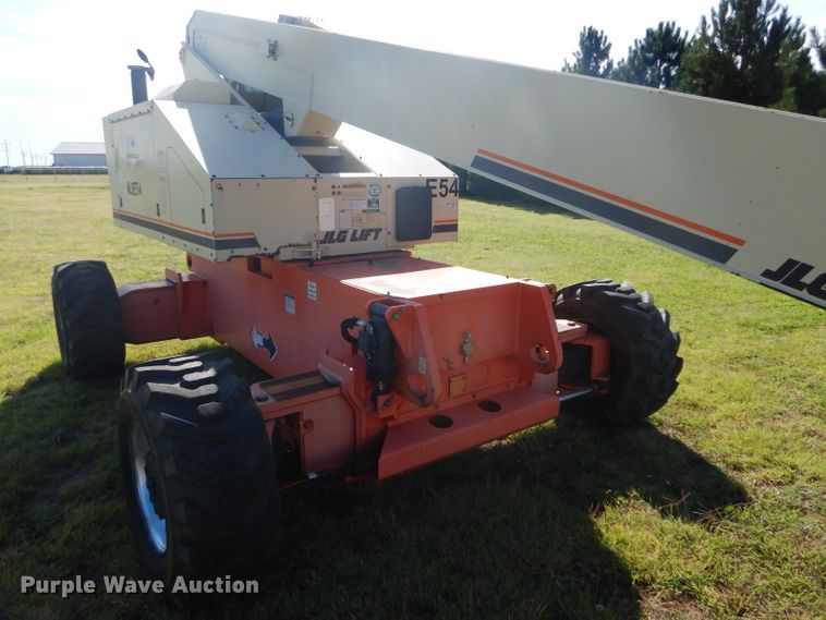 image for item FY9682 2002 JLG 80HX boom lift