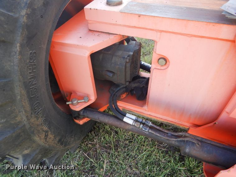 image for item FY9682 2002 JLG 80HX boom lift