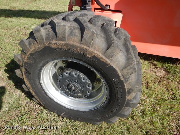 image for item FY9682 2002 JLG 80HX boom lift