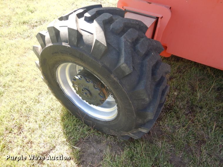 image for item FY9682 2002 JLG 80HX boom lift