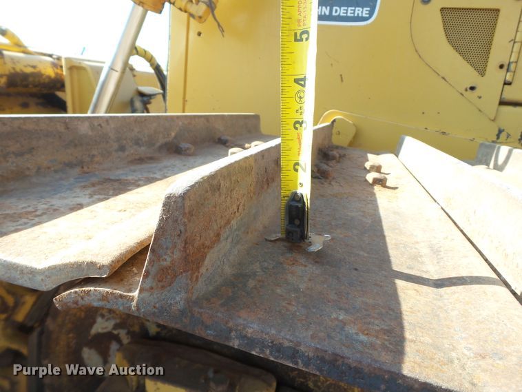 image for item GB9999 2003 John Deere 750C Series II dozer