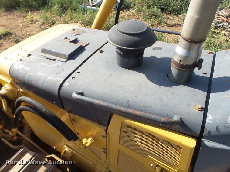 image for item GB9999 2003 John Deere 750C Series II dozer