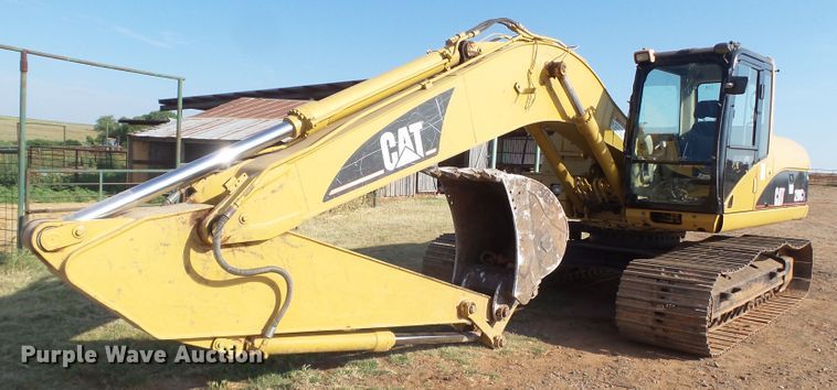 image for item GC9000 2005 Caterpillar 320C L excavator