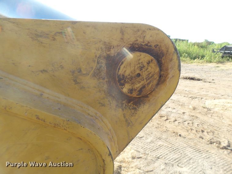 image for item GC9000 2005 Caterpillar 320C L excavator