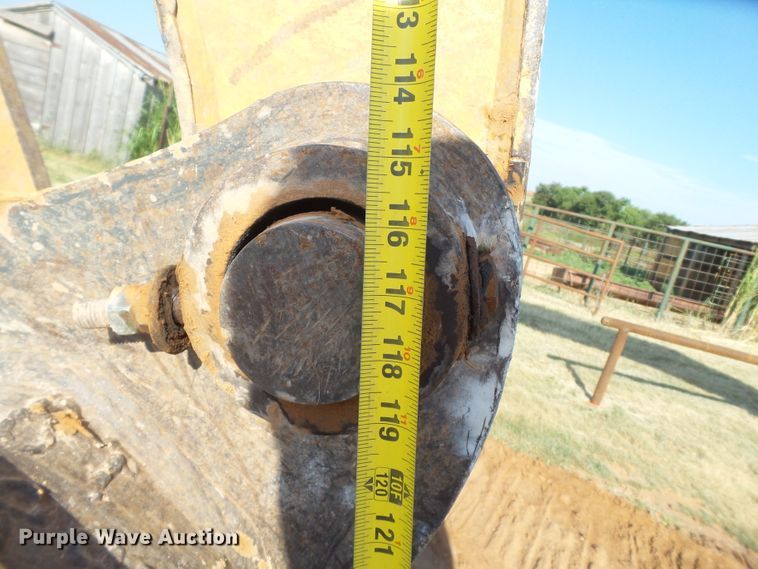 image for item GC9000 2005 Caterpillar 320C L excavator