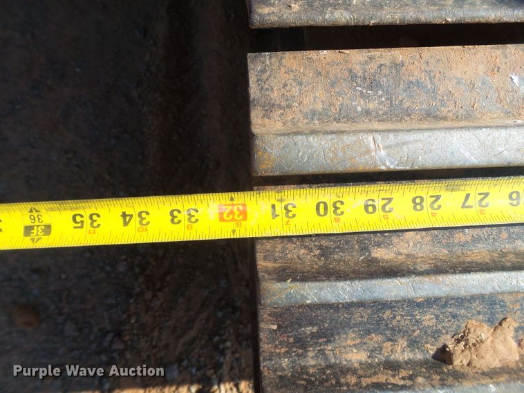 image for item GC9000 2005 Caterpillar 320C L excavator