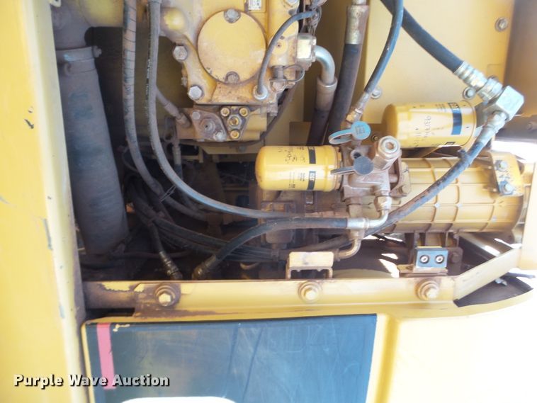 image for item GC9000 2005 Caterpillar 320C L excavator