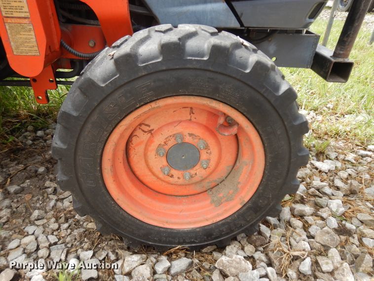 image for item GG9007 2004 Kioti CK25 MFWD tractor