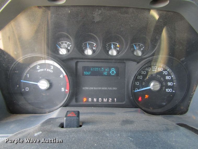 image for item DG1406 2016 Ford F550 Super Duty Crew Cab flatbed truck