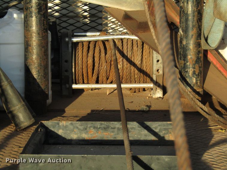 image for item DG1406 2016 Ford F550 Super Duty Crew Cab flatbed truck