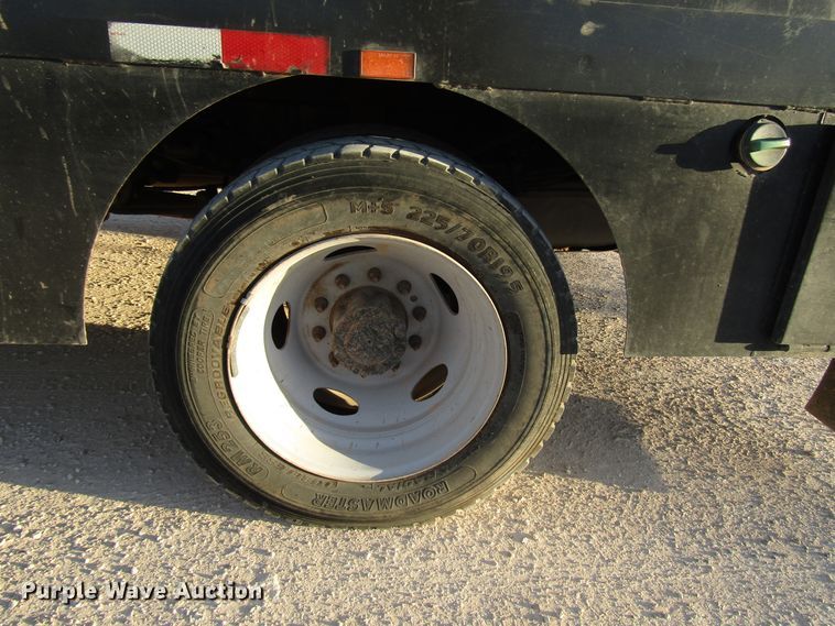 image for item DG1406 2016 Ford F550 Super Duty Crew Cab flatbed truck