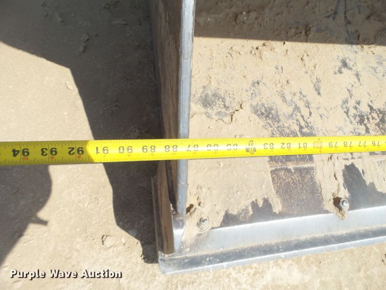 image for item DI0749 2012 Caterpillar 420F backhoe