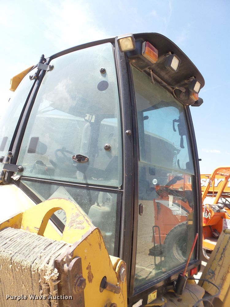 image for item DI0749 2012 Caterpillar 420F backhoe