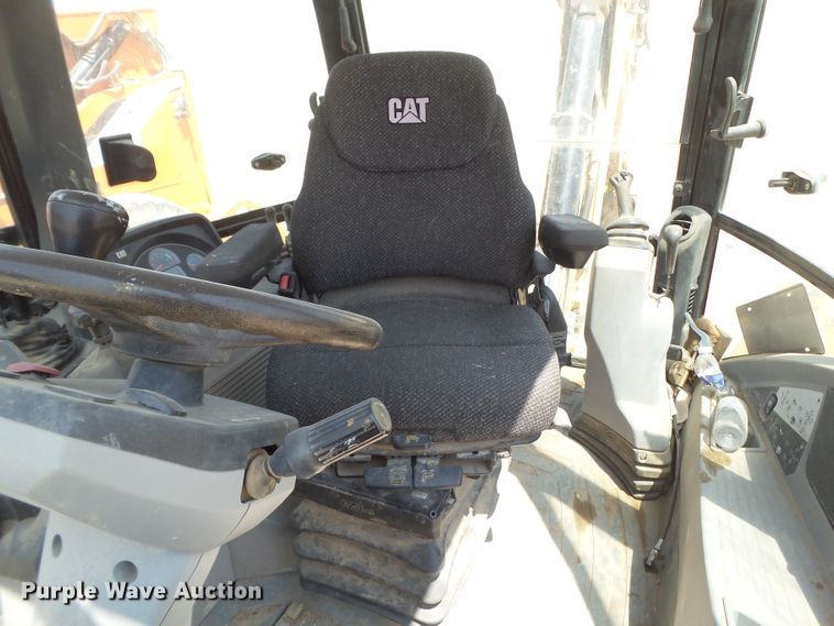 image for item DI0749 2012 Caterpillar 420F backhoe