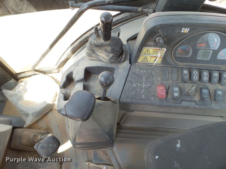 image for item DI0749 2012 Caterpillar 420F backhoe