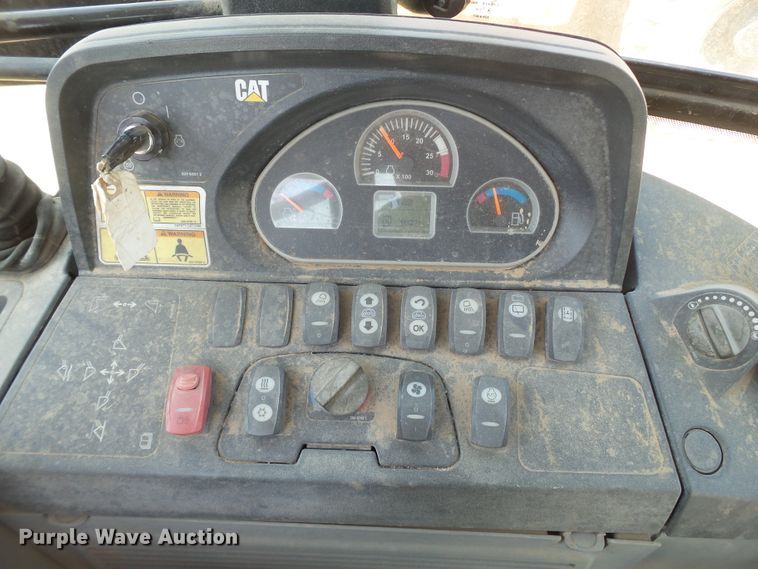 image for item DI0749 2012 Caterpillar 420F backhoe