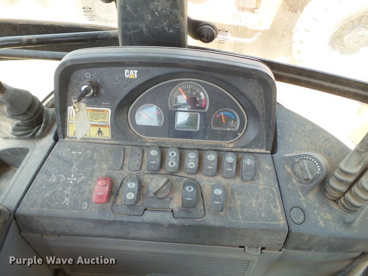 image for item DI0749 2012 Caterpillar 420F backhoe