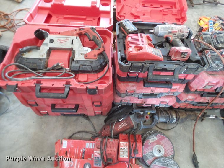 image for item FL9342 Milwaukee tools