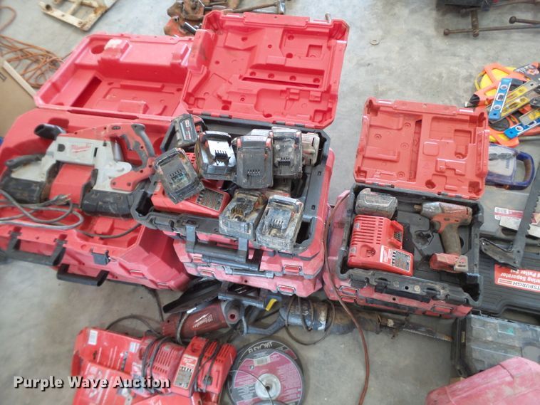 image for item FL9342 Milwaukee tools