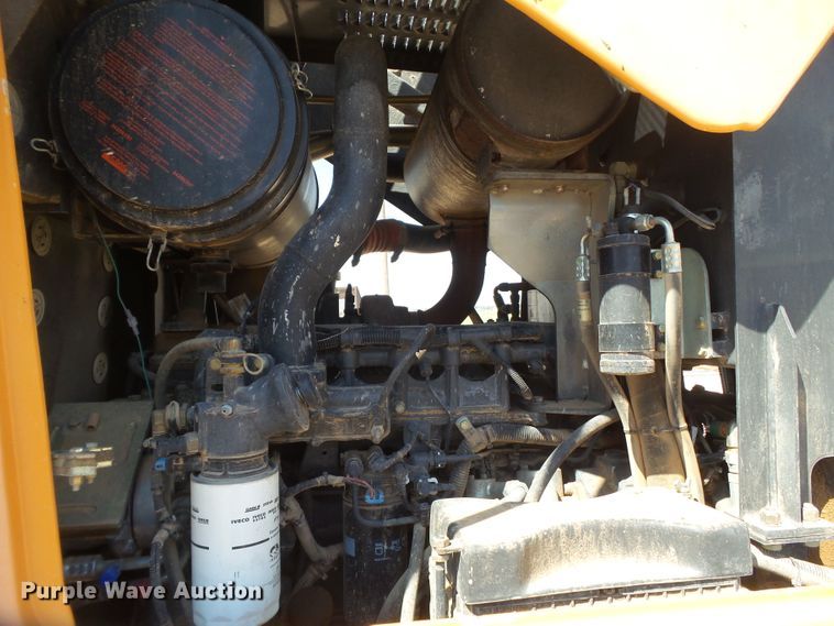 image for item FL9349 2011 Case 865B motor grader
