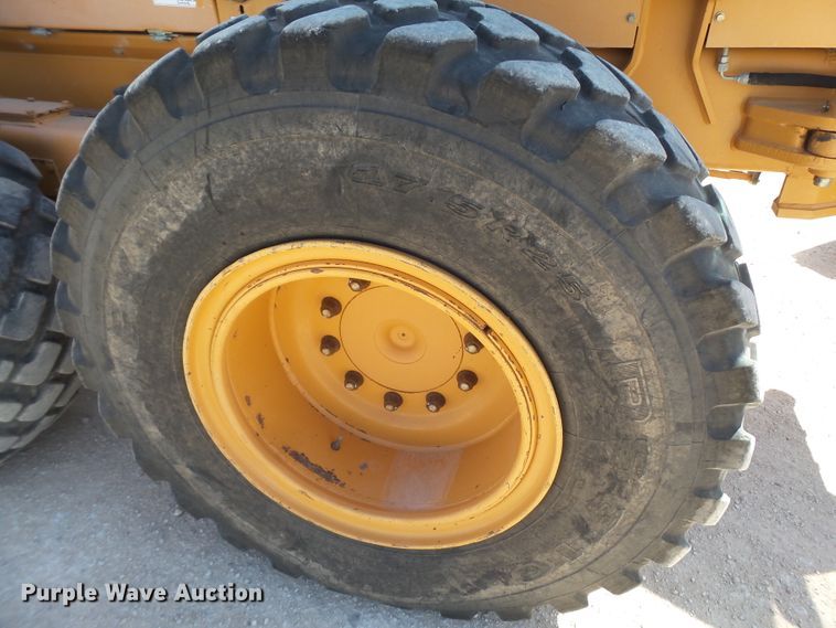 image for item FL9349 2011 Case 865B motor grader