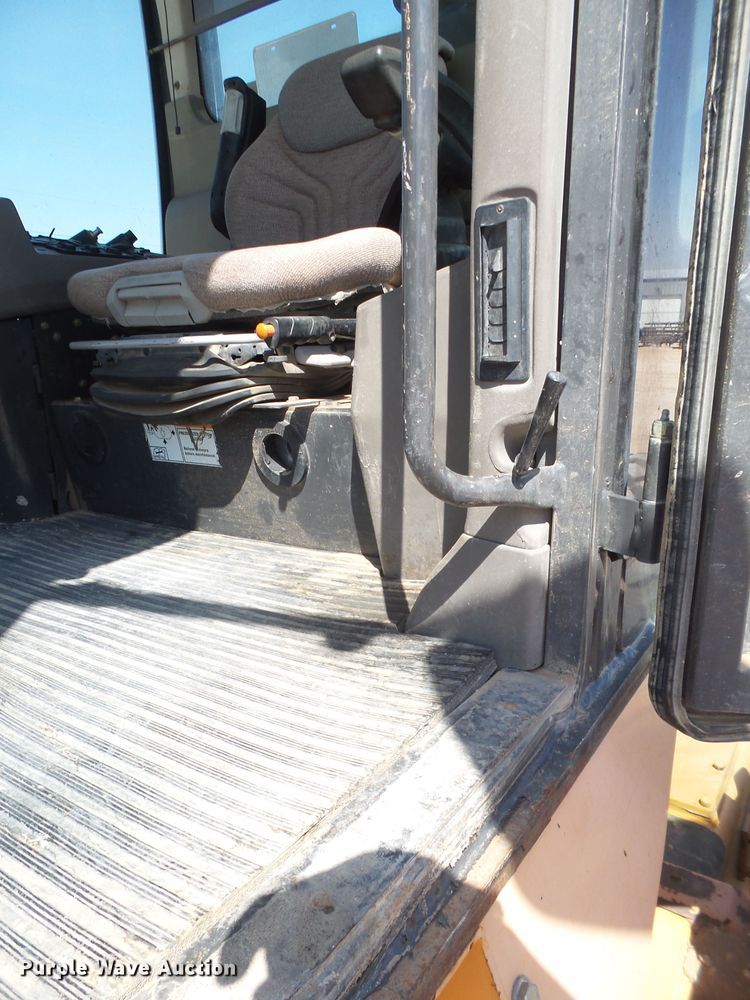 image for item FL9349 2011 Case 865B motor grader