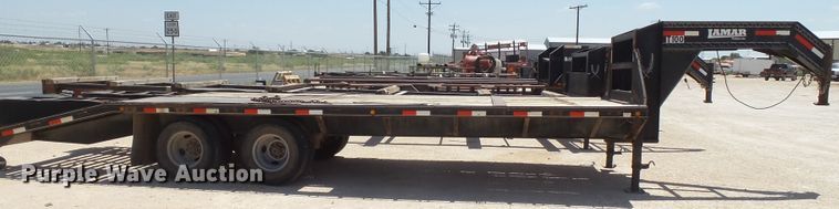 image for item FL9350 2012 Lamar equipment trailer