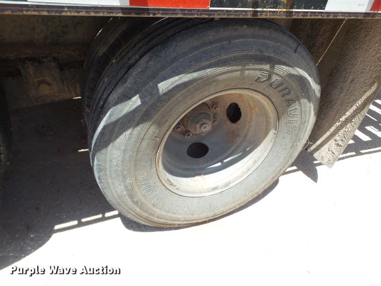 image for item FL9350 2012 Lamar equipment trailer