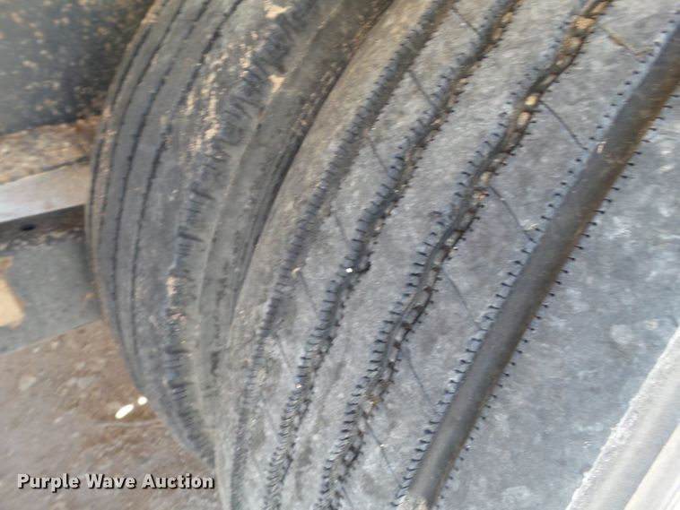 image for item FL9350 2012 Lamar equipment trailer