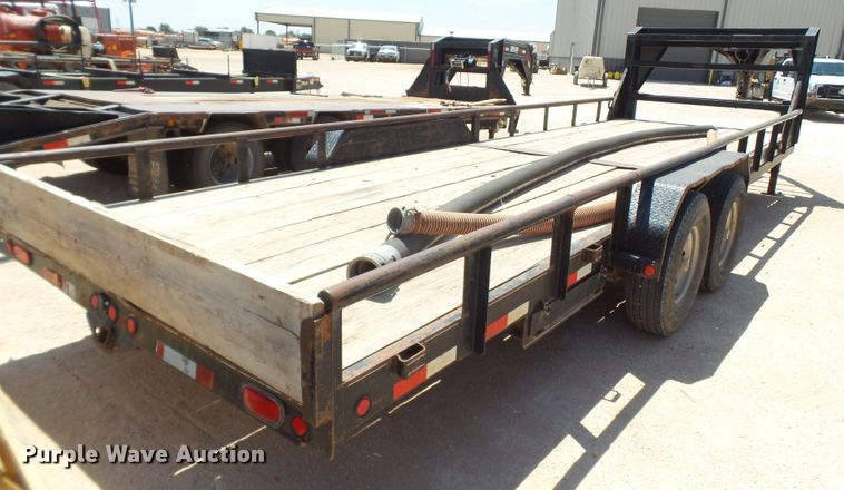 image for item FL9353 2011 Lamar equipment trailer