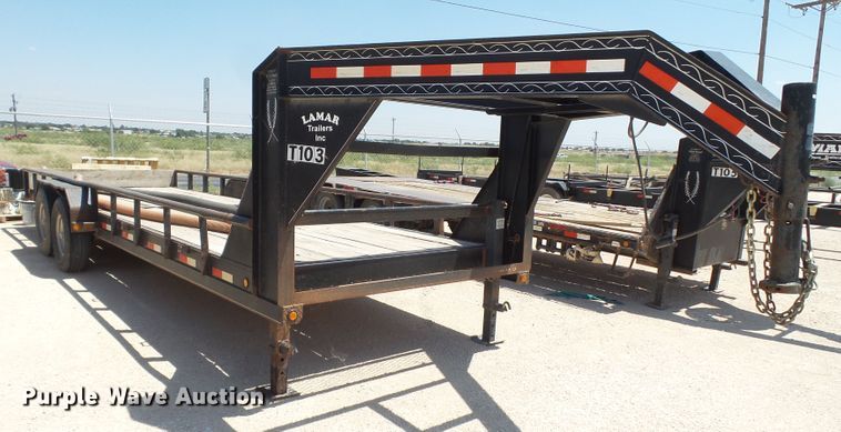 image for item FL9353 2011 Lamar equipment trailer