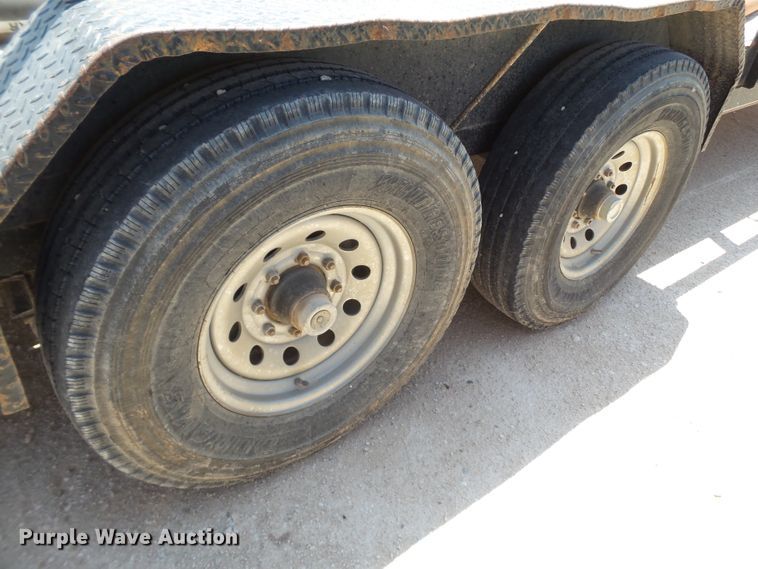 image for item FL9353 2011 Lamar equipment trailer