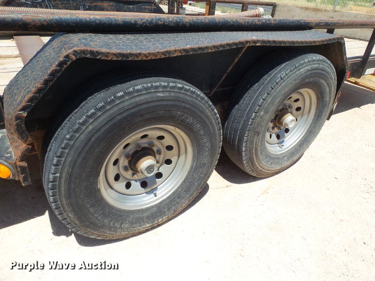 image for item FL9353 2011 Lamar equipment trailer