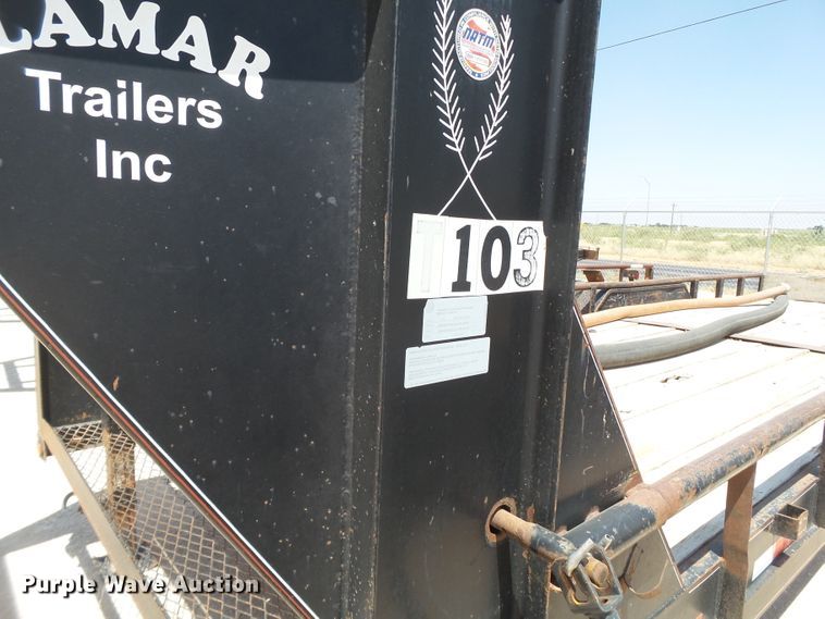 image for item FL9353 2011 Lamar equipment trailer