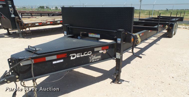 image for item FL9355 2018 Delco pipe trailer