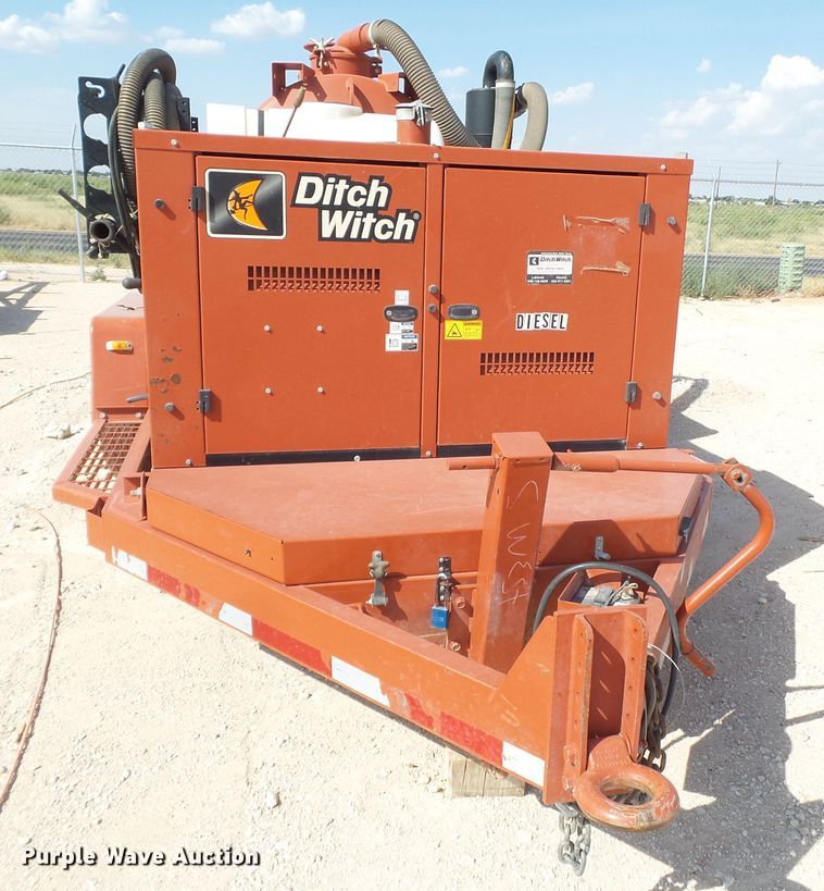 image for item FL9357 2017 Ditch Witch FX30 vacuum excavator