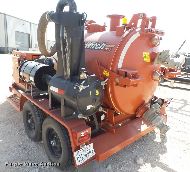 image for item FL9357 2017 Ditch Witch FX30 vacuum excavator