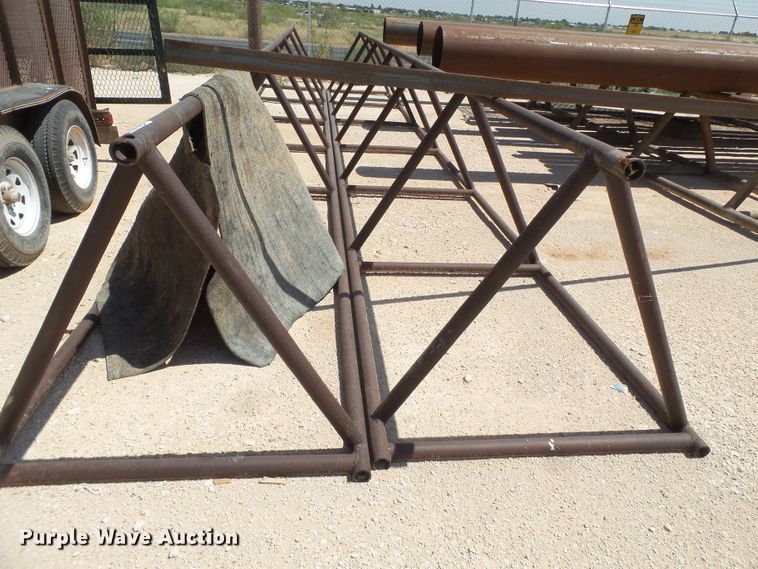 image for item FL9361 (2) pipe racks