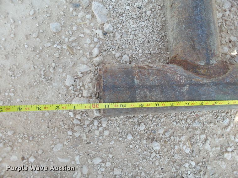 image for item FL9362 (2) pipe racks