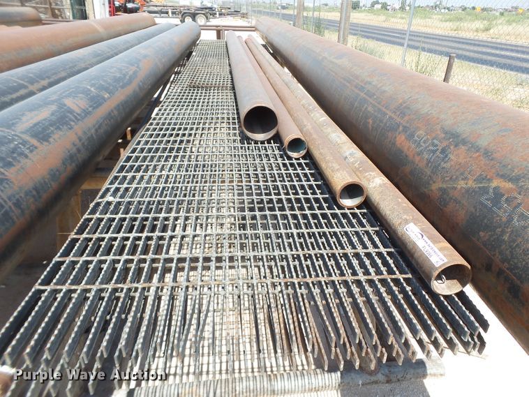 image for item FL9366 Pipe and grates
